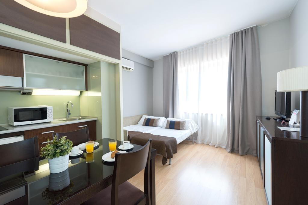 Senator Barcelona Apartments 外观 照片